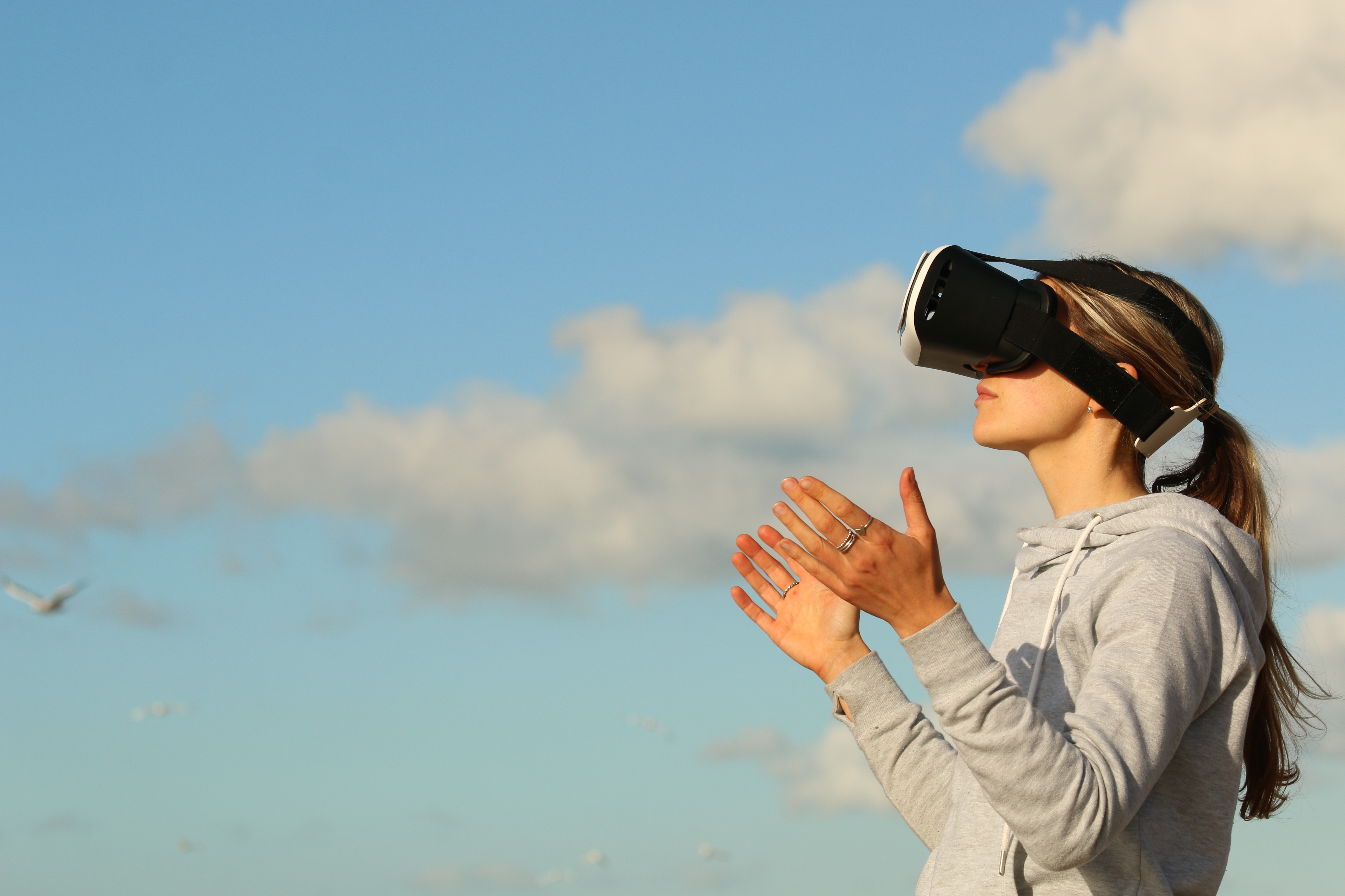 How to Use Virtual Events in Network Marketing with Sarah Robbins